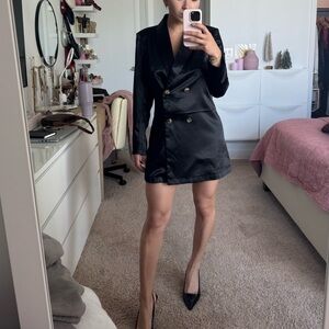 Pretty Little Thing Blazer Dress